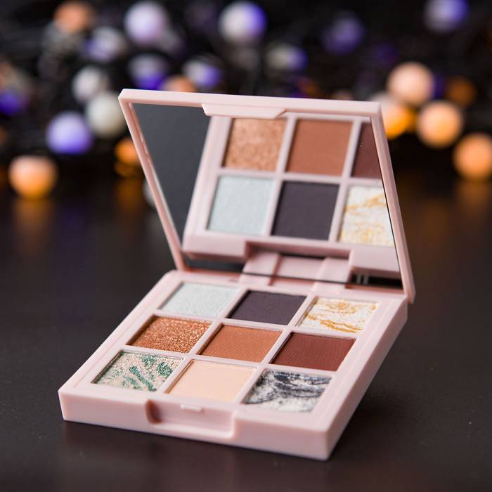 Farduri pentru ochi, 9 g