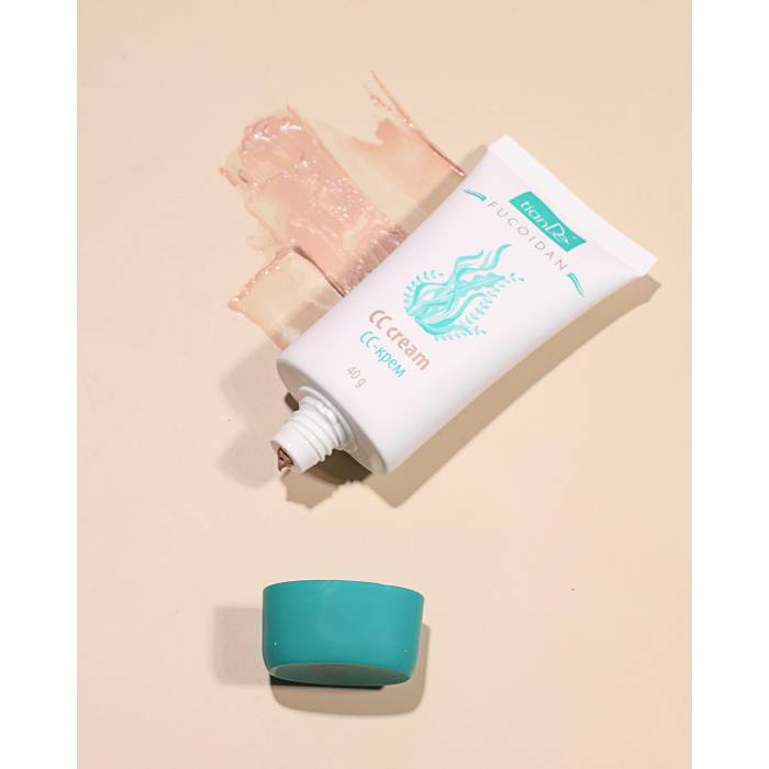 CC Cremă cu fond de ten, 40g