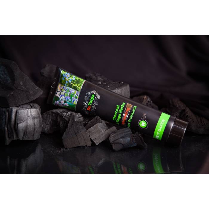 Fito-pastă de dinți pentru albire cu cărbune lemnos și ierburi de taiga, 120 g