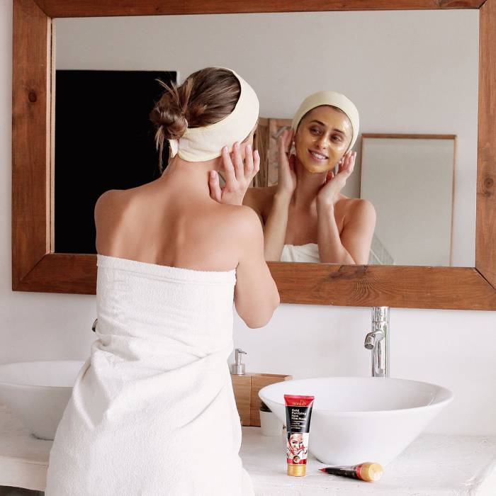 Mască exfoliantă de față cu aur, 130 ml