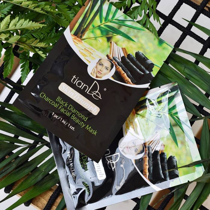 Mască-beauty de față „Briliant negru“, 1 buc